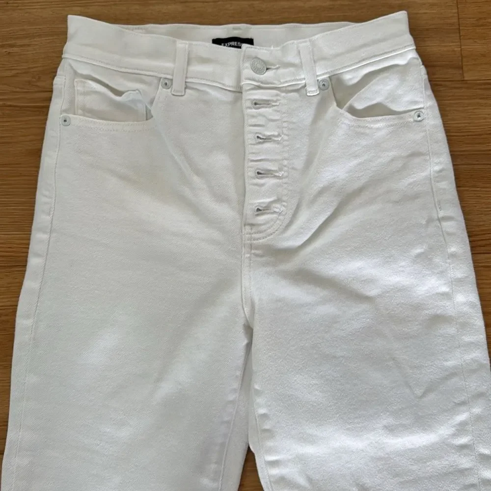 Express Womens High Rise Mom Jeans 2 White Cropped Straight Leg Button Fly